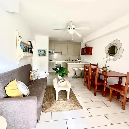 Apartment Golden Mille By Deihu Experience