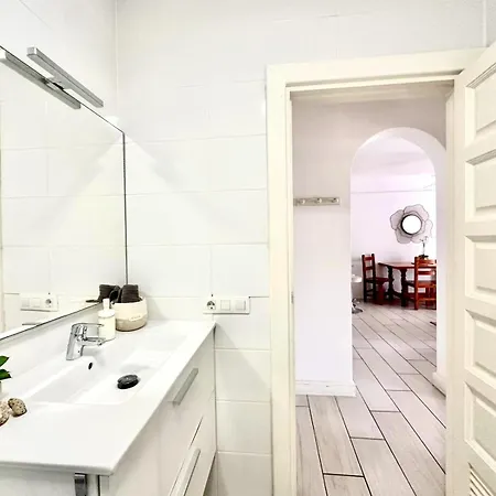 Golden Mille By Deihu Experience Apartment *